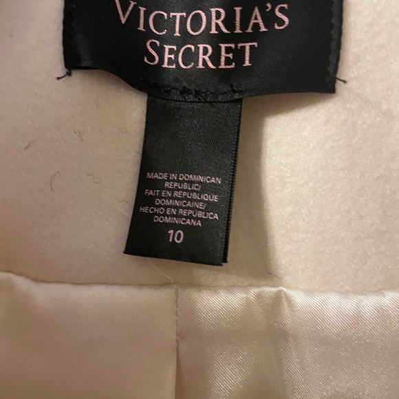 Victorias Secret coat - Picture 6 of 9